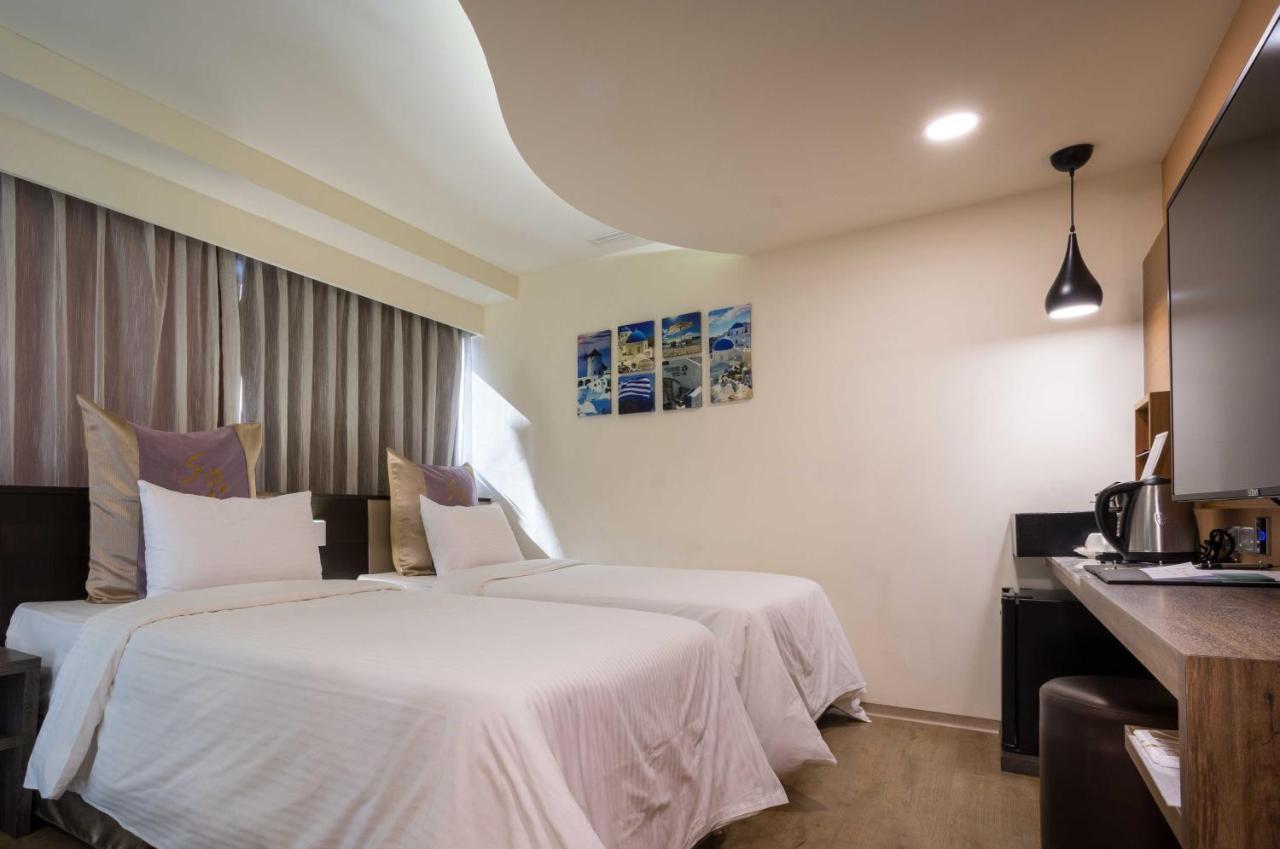 Sun Hotel Каосюн Екстериор снимка
